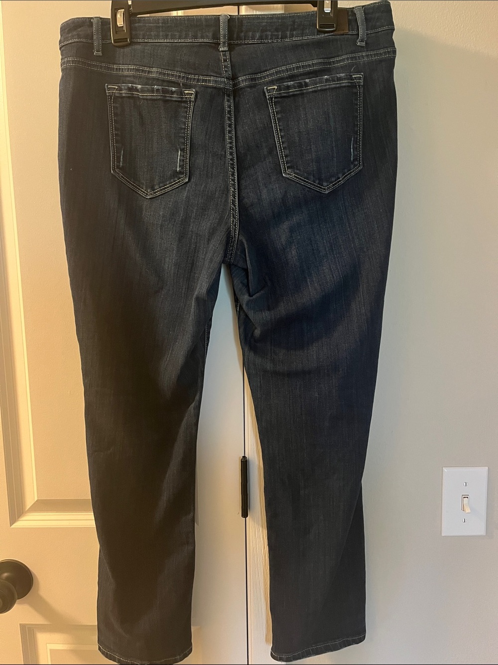 Pre-Owned Women's Simply Vera Vera Wang Dark Blue Straight-Leg Jeans Size 14P - Picture 2 of 8
